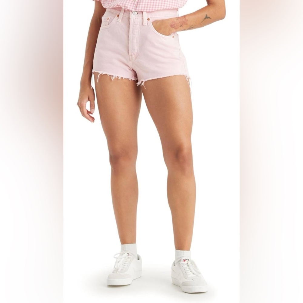 Levi's Women's 501 Original Shorts - size 31 - Dusty Chalk Pink - NWOT